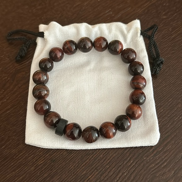 Eliasz and Ella Summit Stone Bracelet - Picture 3 of 3